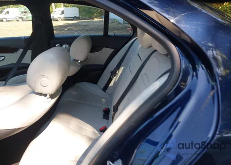 2016 Mercedes-Benz C 300 Sport 4Matic from USA, damaged, VIN 55SWF4KB2GU096688